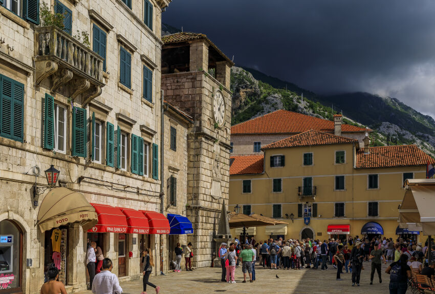 Square of Arms in Kotor